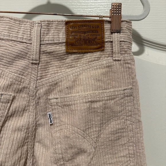 Levi’s Ribcage Straight Ankle High Rise Corduroy Pants in Cream Size 25 - Picture 11 of 12